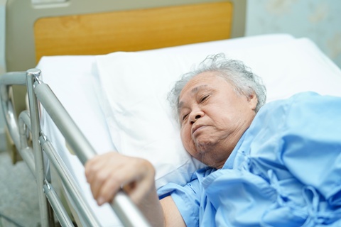 use of restraints is a form of nursing home abuse