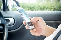 To drive while texting is against the law in Kentucky